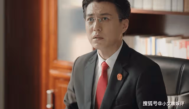 《底線》齊大爺去世,方遠的借酒消愁,給人生無常畫上了嘆號