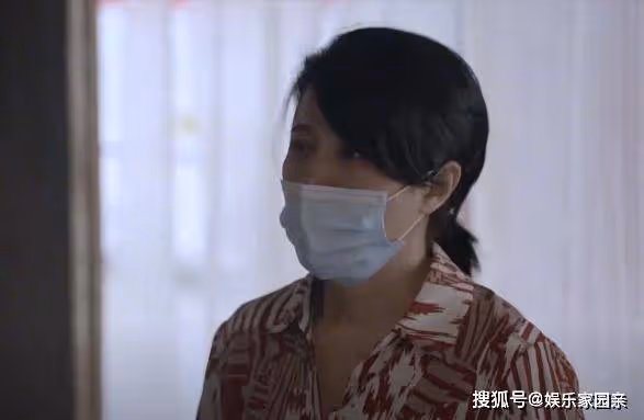《大考》周美仁擺攤賣烤腸意外致富,被請到學校做勵志演講