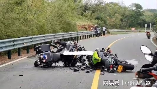 23歲女網紅車禍去世，為拍短視頻漲粉，騎摩托車跑山，想紅不要命