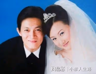 楊志剛老婆張靜：伴丈夫從無到有不離不棄，如今一家三口幸福美滿