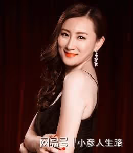 楊志剛老婆張靜：伴丈夫從無到有不離不棄，如今一家三口幸福美滿