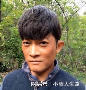 楊志剛老婆張靜：伴丈夫從無到有不離不棄，如今一家三口幸福美滿