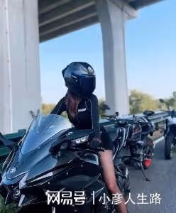 23歲機車美女網紅車禍身亡!更多細節曝光,為機車媛們敲響警鐘