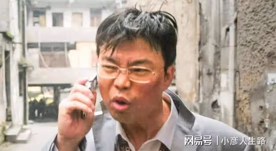 劉德華投資300萬拍的電影,劇組窮到請不起演員,卻成就經典場面