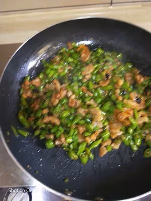 超級下飯的辣椒炒油渣