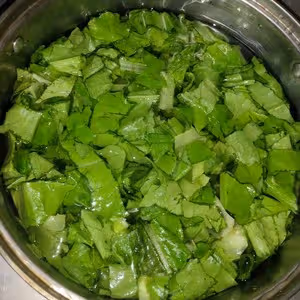 多汁油麥菜厚蛋燒