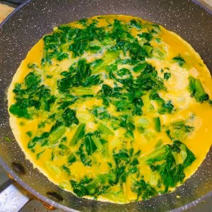 多汁油麥菜厚蛋燒