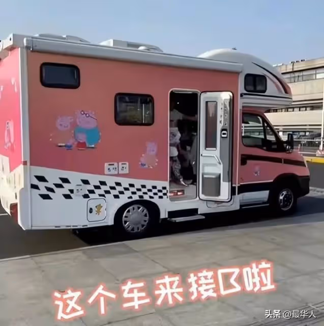 豪門千金嫁給韓國歐巴,婚後定居上海億萬豪宅,培養出4個天才娃