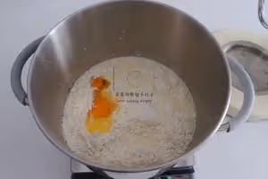 一口淪陷‼️【mini酥皮菠蘿包】