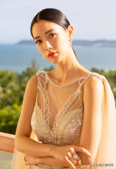 英國亞裔女演員,韓國第一氣質美女,克拉拉(李成敏)的出道經歷