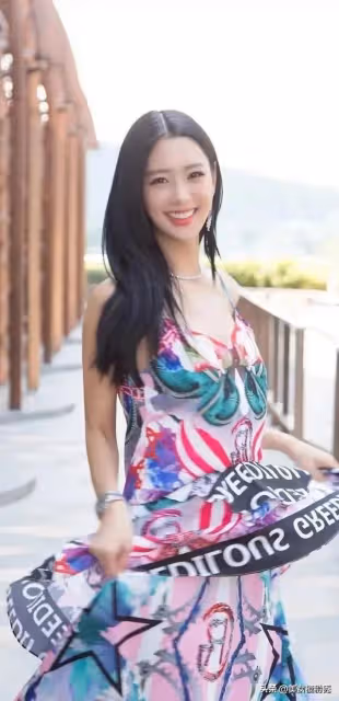 英國亞裔女演員,韓國第一氣質美女,克拉拉(李成敏)的出道經歷