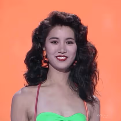 一個曾經被包養,一個泰國找小姐,袁詠儀張智霖也好意思秀恩愛?