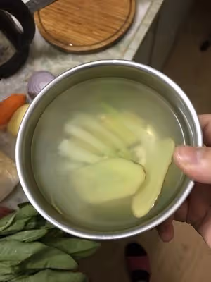 著涼感冒一喝就好 蔥白薑湯