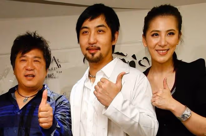 37歲女星減肥80斤曬靚照，卻遭網友質疑，對方被扒是陳嘉樺媽媽