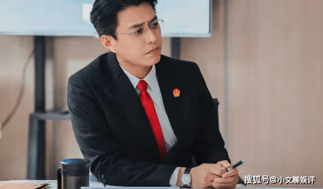 《底線》為求真實性，讓法官穿著制服上下班的導演，反被現實打了臉