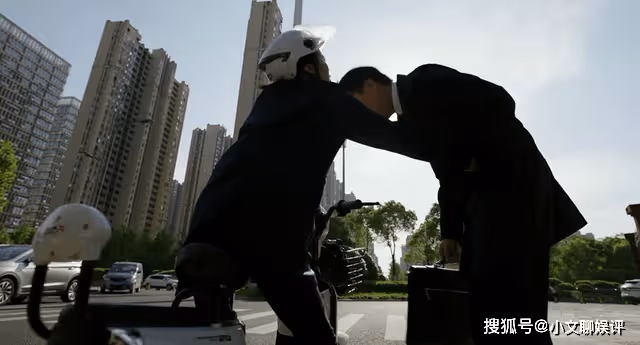 《底線》為求真實性，讓法官穿著制服上下班的導演，反被現實打了臉