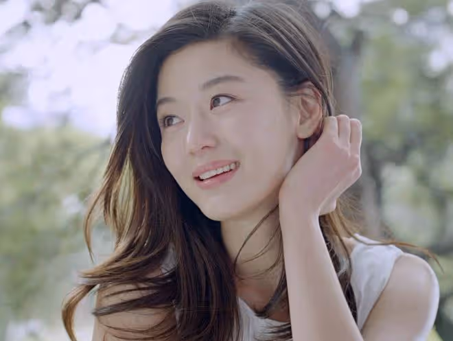 真正的人間女神全智賢,不僅有顏還足夠勤奮,努力闖出專屬的精彩