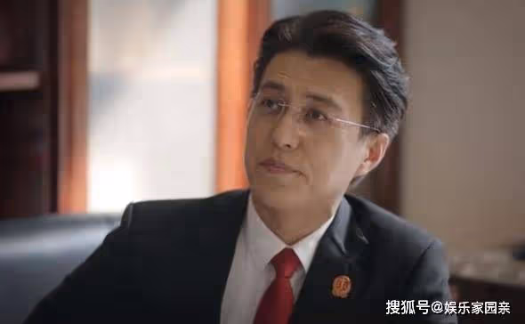 《底線》周亦安求婚被岳父砸場子,葉芯搞定父親,如願嫁給周亦安