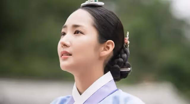 朴敏英：曾和李敏鎬官宣戀情遭吐槽，後愛上富豪男友竟是詐騙犯
