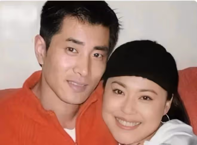 李菁菁離婚三次疑有新歡,男方在其家又比她年輕,稱呼親昵引爭議