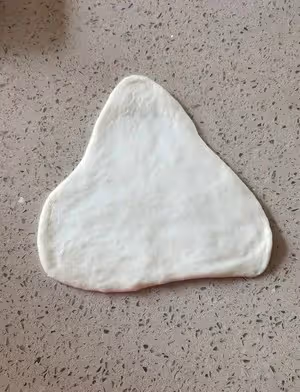 超軟的牛角排包