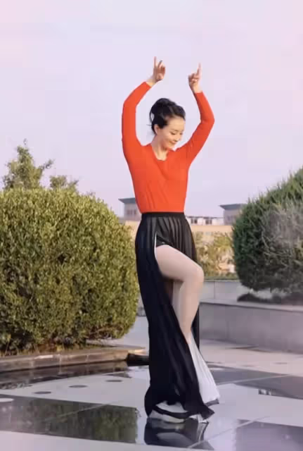 女星王艷北京豪宅流拍上熱搜,估價15億