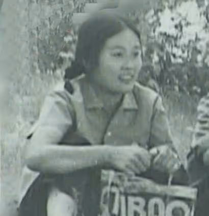 為了鞏俐,張藝謀與前妻肖華離婚,肖華現在過得怎麼樣了?
