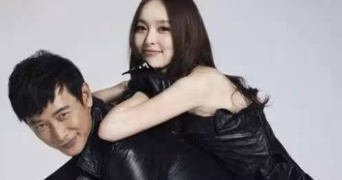胡歌帶她入行,唐嫣將她帶火,大家都想娶她,現在35歲美到犯規