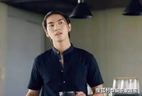 《愛在空氣中》原著小說叫什麼？《愛在空氣中》什麼時候更新？一共多少集？