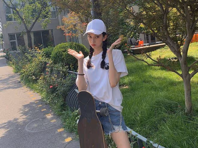 一心上進的劉令姿,為自己而奮鬥是最香的,她一定會更加上進