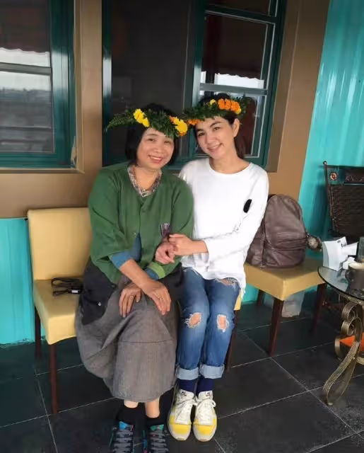 小禎曬靚照！Ella媽媽評論「應該不是人妖吧？」翻車，網友批其沒禮貌：請瓜哥封殺Ella