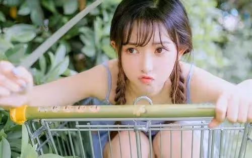 「兒媳也得給我買套房！」婆婆婚前要求AA，見親家買房後反悔