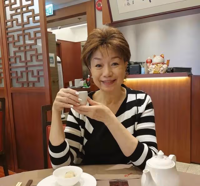 TVB老戲骨憑台慶劇出圈!被封大台「御用媽媽」,72歲仍未婚