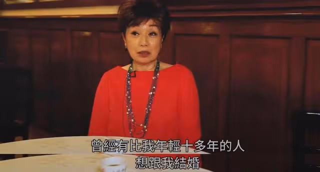 TVB老戲骨憑台慶劇出圈!被封大台「御用媽媽」,72歲仍未婚
