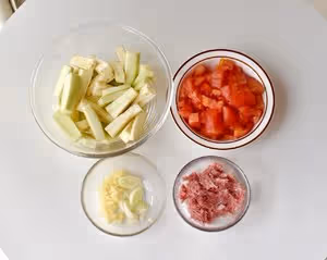 🍅西紅柿肉末🍆茄子燜面🍜含淚吃了兩大碗