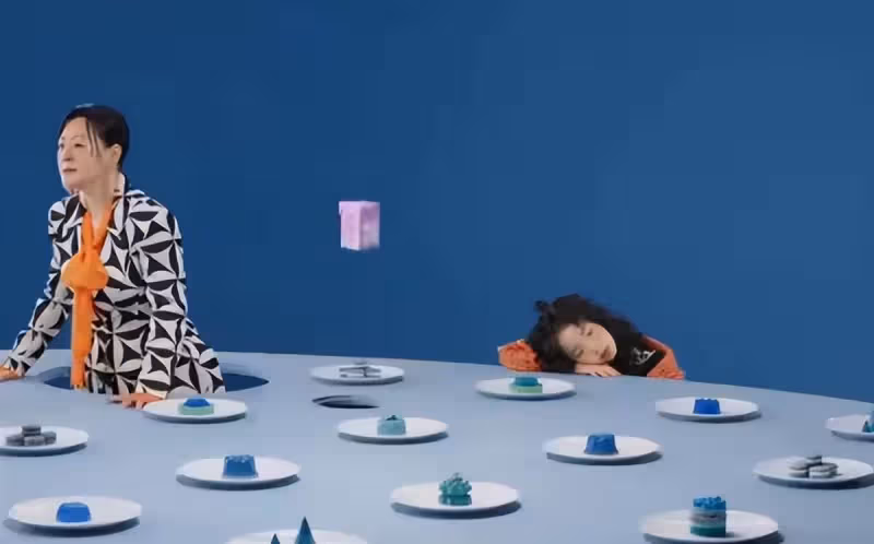三個女兒全出道？小S帶小女兒拍廣告，許老三表現不俗氣場超足，網友：又一棵搖錢樹