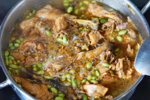 毛豆燒小公雞