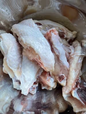 鹽焗雞翅（爆香）