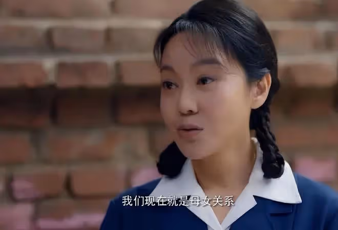饅頭臉、鬥雞眼、通天鼻,影視劇中的「假臉」為何越來越多了?