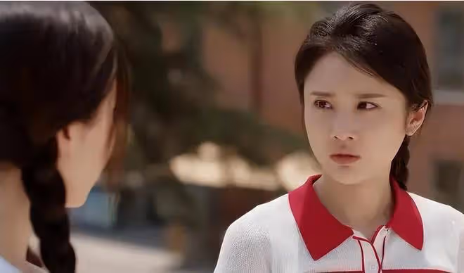 饅頭臉、鬥雞眼、通天鼻，影視劇中的「假臉」為何越來越多了？