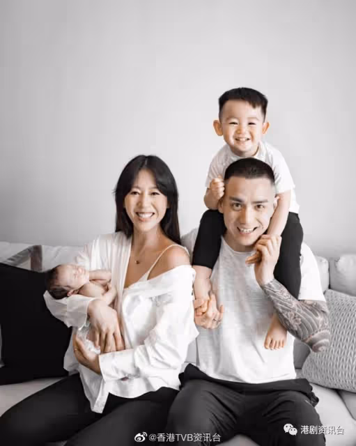 39歲前TVB花旦曬二仔浴照!網民贊好靚仔到似《超人特攻隊》積仔