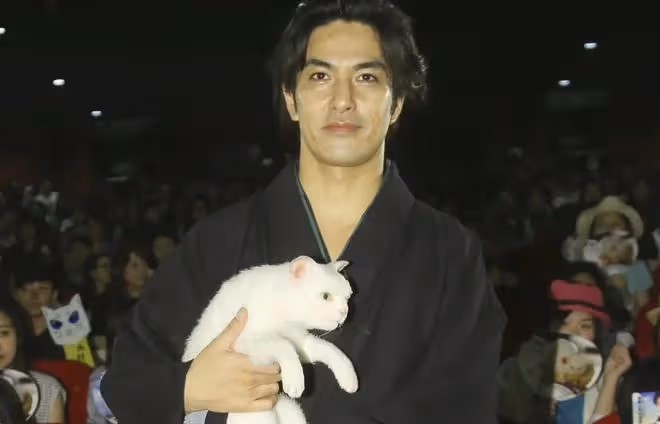 為戲犧牲13顆牙,北村一輝邪魅狂野喜肅通殺
