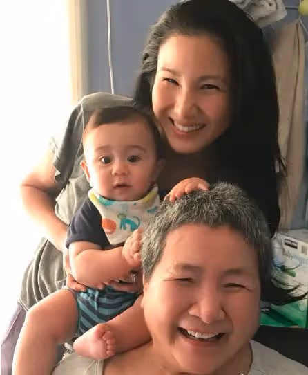 76歲鄭佩佩太幸福,滿堂兒女皆孝子,不枉經歷八次懷孕之苦!