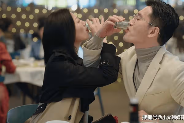 《底線》放下芥蒂選擇愛情，宋羽霏的妥協，還是沒能擺脫世俗的安排
