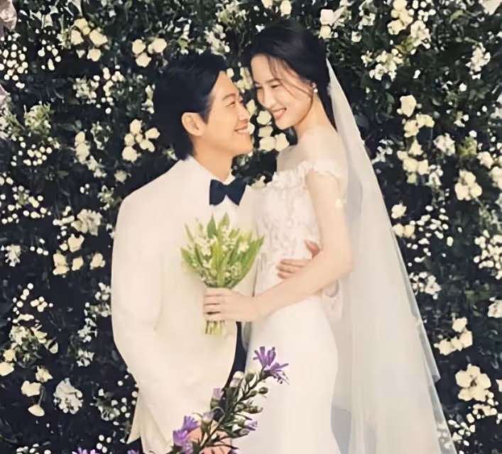 南宮珉娶妻全場笑到合不攏嘴, 婚禮8張超甜高清照公開！