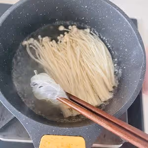 一吃就上癮的麻辣小海鮮（撈汁小海鮮）
