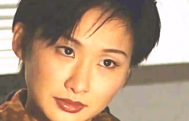 51歲女星宣布不結婚!別介意男友有新戀情,兩個兒子都16歲了