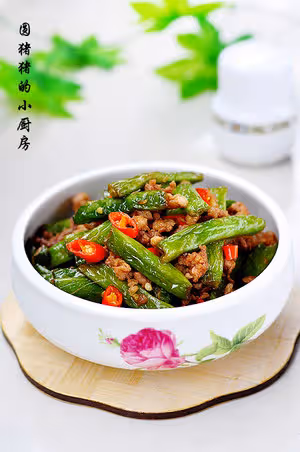 干煸四季豆——不用油炸照樣美味