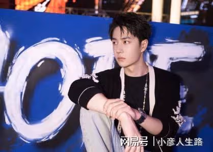 公開與王一博見面，粉絲參與度高，街舞總決賽的綠海如期而至