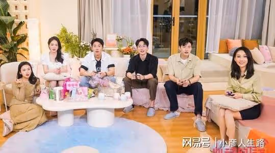 《心動的信號5》「雪球CP」漸入佳境,3位男生都向金佳悅發起攻勢